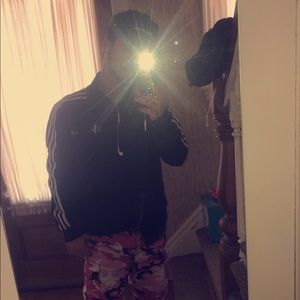 Meet your Posher, Cameron